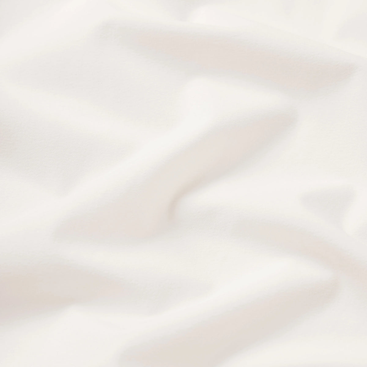 NikeSKIMS STRETCH NYLON RUNNER SHORT | IVORY