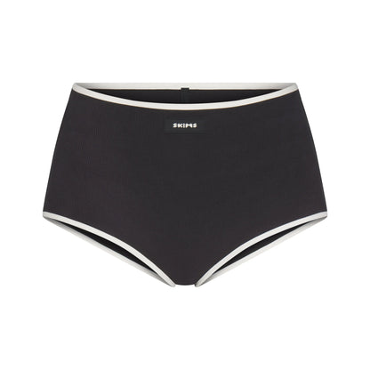 COTTON RIB BOY SHORT | SOOT CONTRAST
